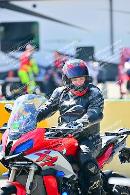 media/Apr-12-2025-TrackXperience (Sat) [[06d2a48708]]/Level 1/Session 2 (Turn 14 and Grid)/